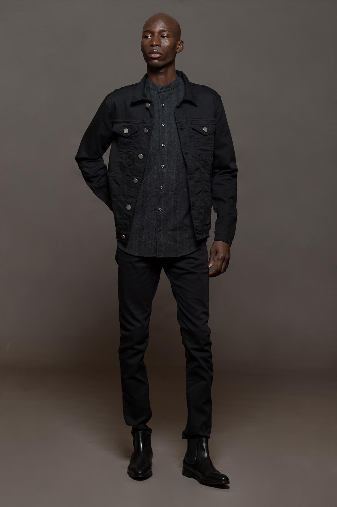 8001NE - CAMPERA DE  JEAN CRETA NEGRO